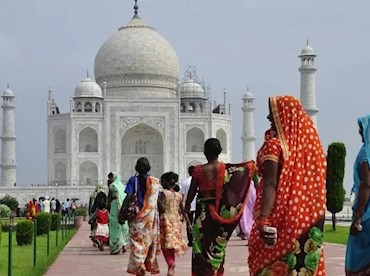 Taj Mahotsav, India