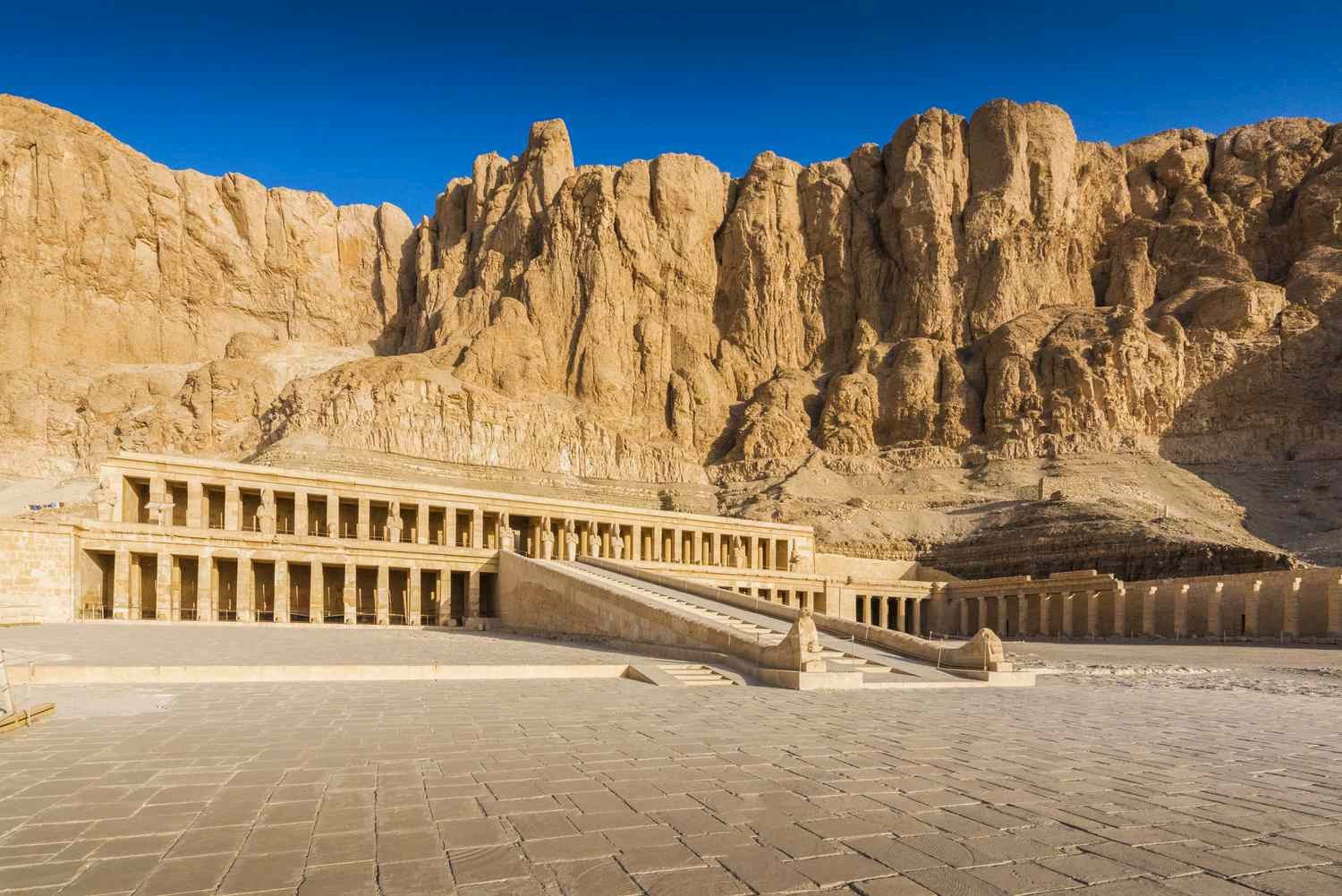 Explore the Valley of the Kings' burial chambers