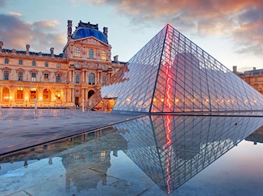 Search out priceless treasures in Paris' classic Musée du Louvre