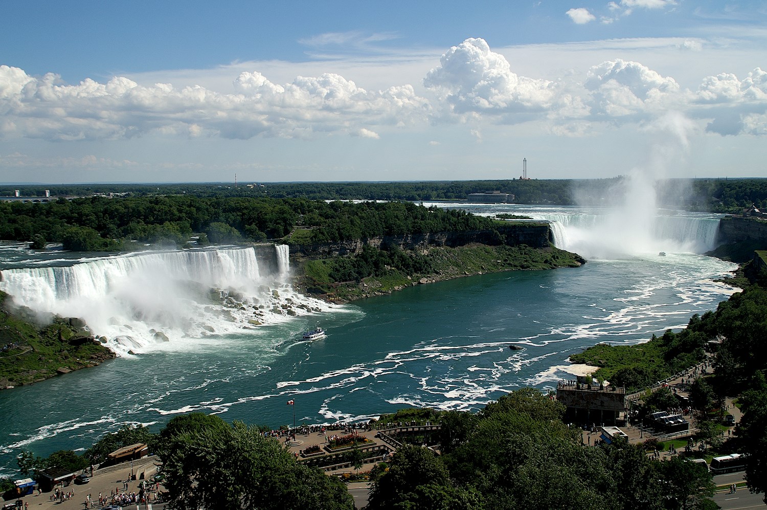 Be soaked in water and mini rainbows at Niagara Falls