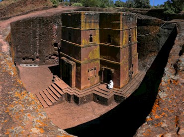 Descend into Lalibela's subterranean world frozen in stone