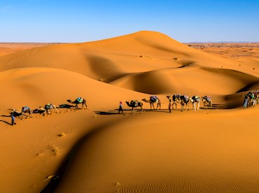 Climb the dunes of Erg Chigaga