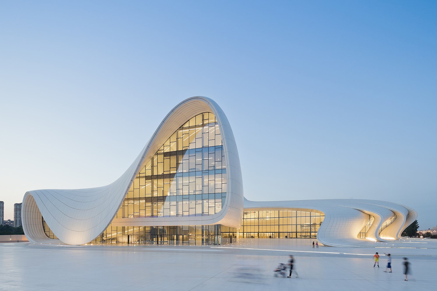 Visit a modern masterpiece in Baku's Heydar Aliyev Center