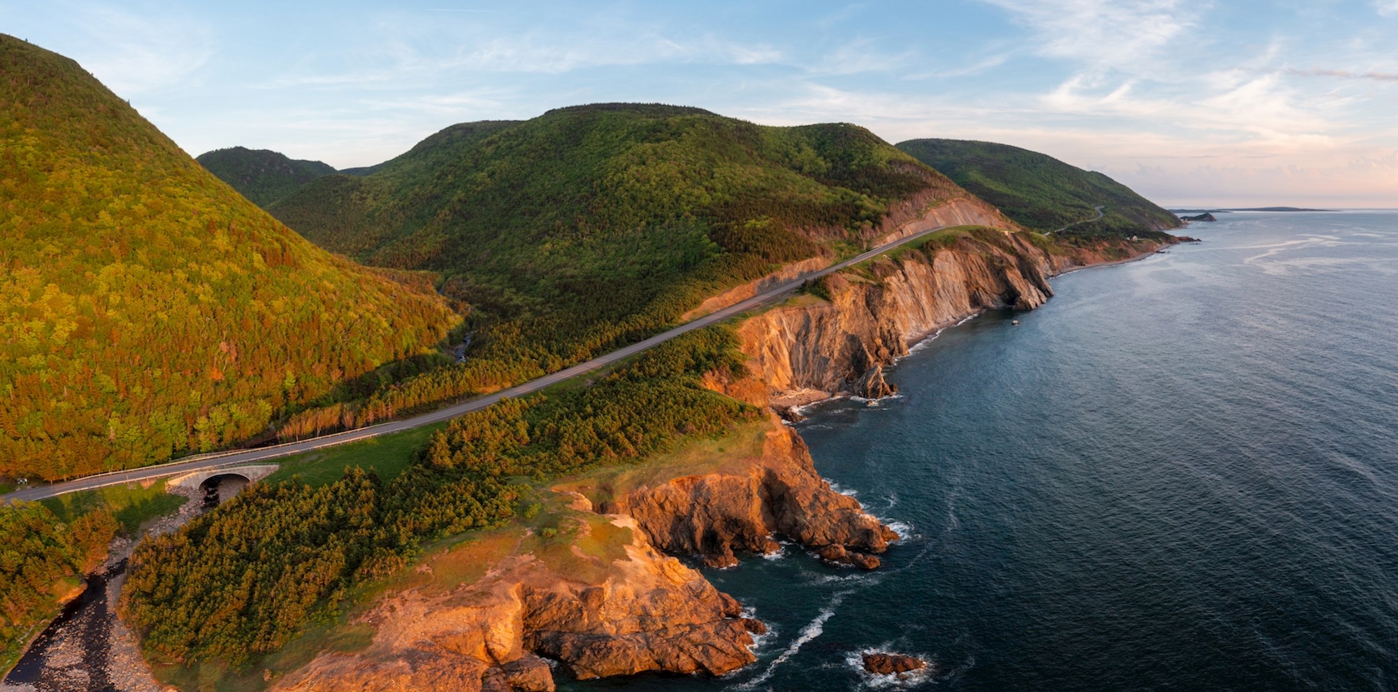 Meander past dramatic seas and cliffs on the Cabot Trail