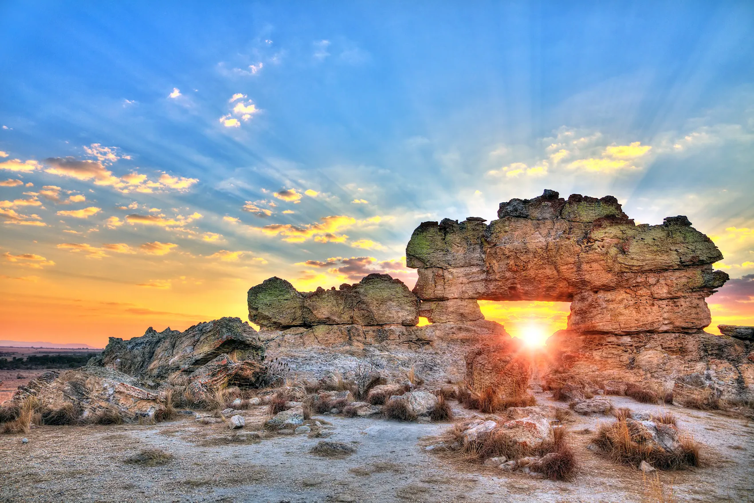 Discover Parc  National d'Isalo's  desert playground