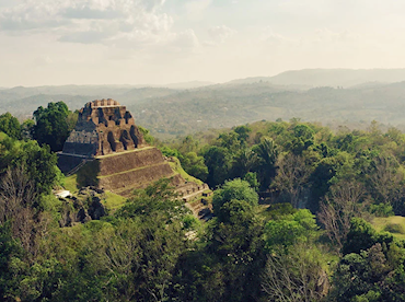 Time-travel to the Mayan treasure of Xunantunich