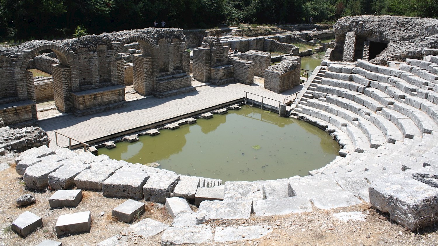 Search for the ghosts of the ancient world at Butrint