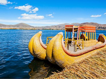 Be moved by the culture of Titicaca's Reed Islands